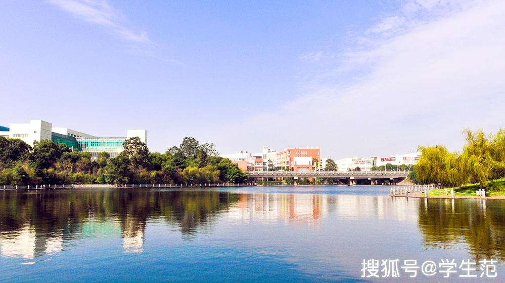 南昌大学文凭(南昌大学的毕业证啥样子)